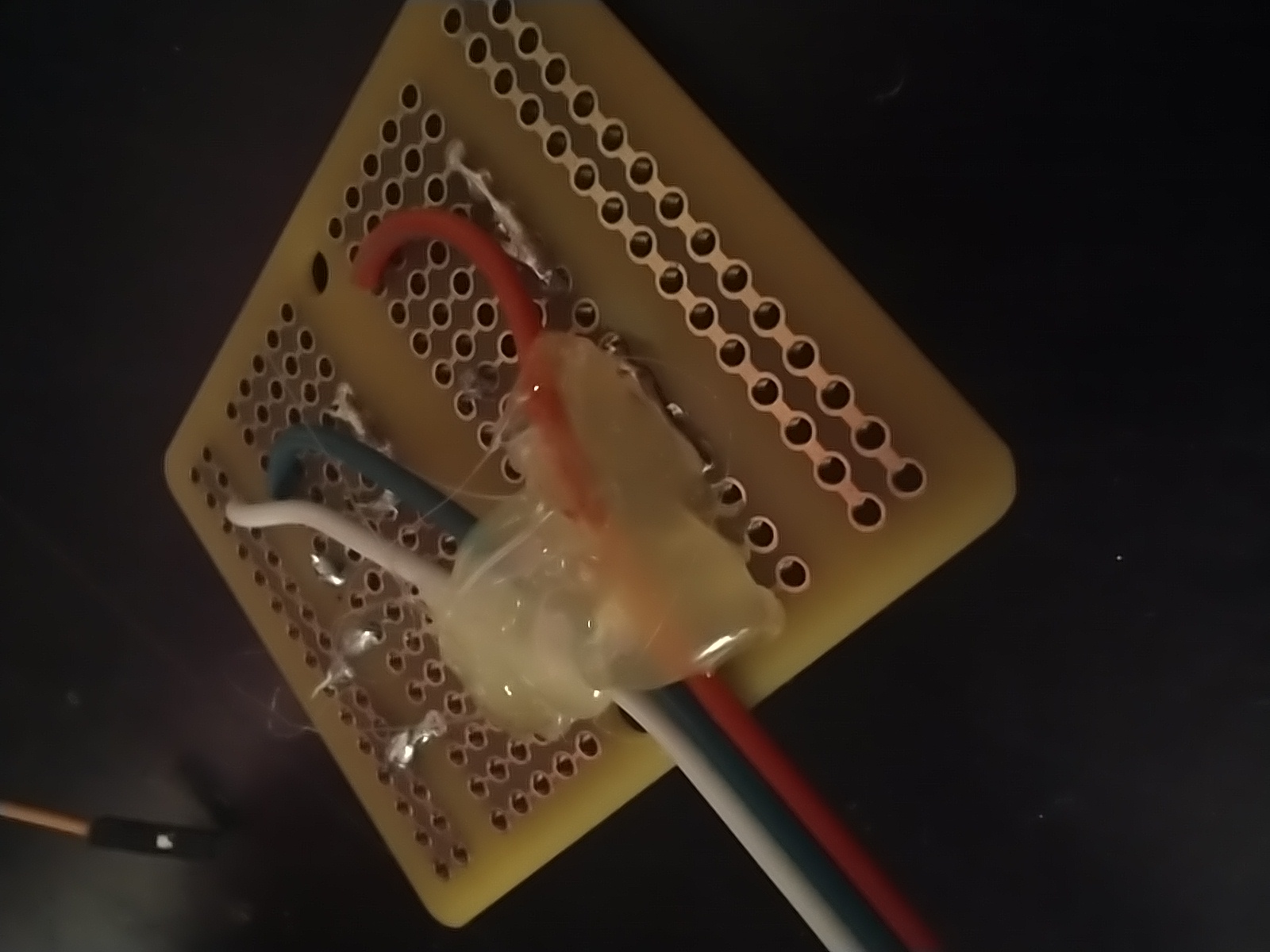 Gamepad internal wiring glue